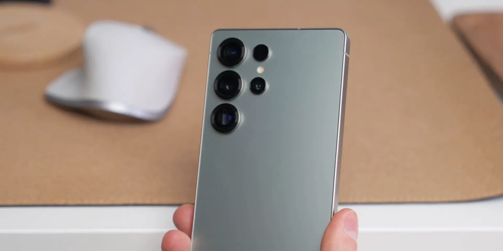 Samsung Galaxy S25 Ultra camera array