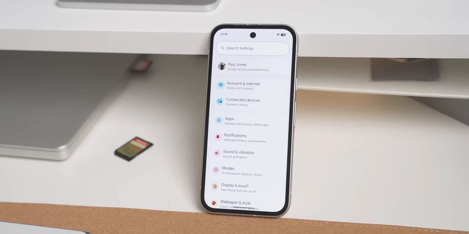Settings app with colorful symbols for easier navigation