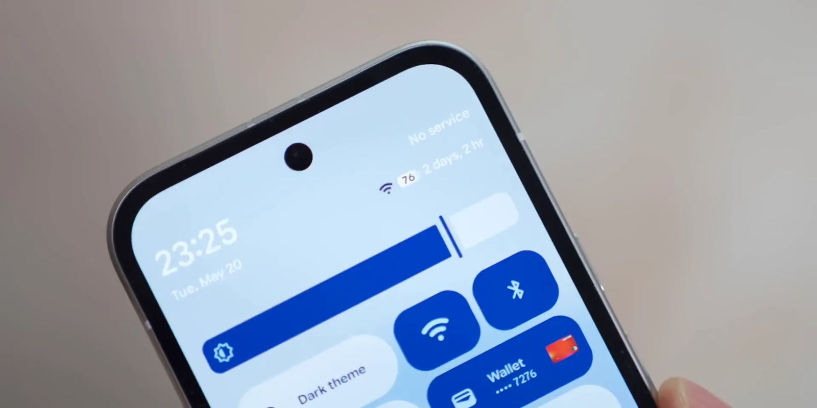 New battery icon with estimated time and redesigned Wi-Fi symbol