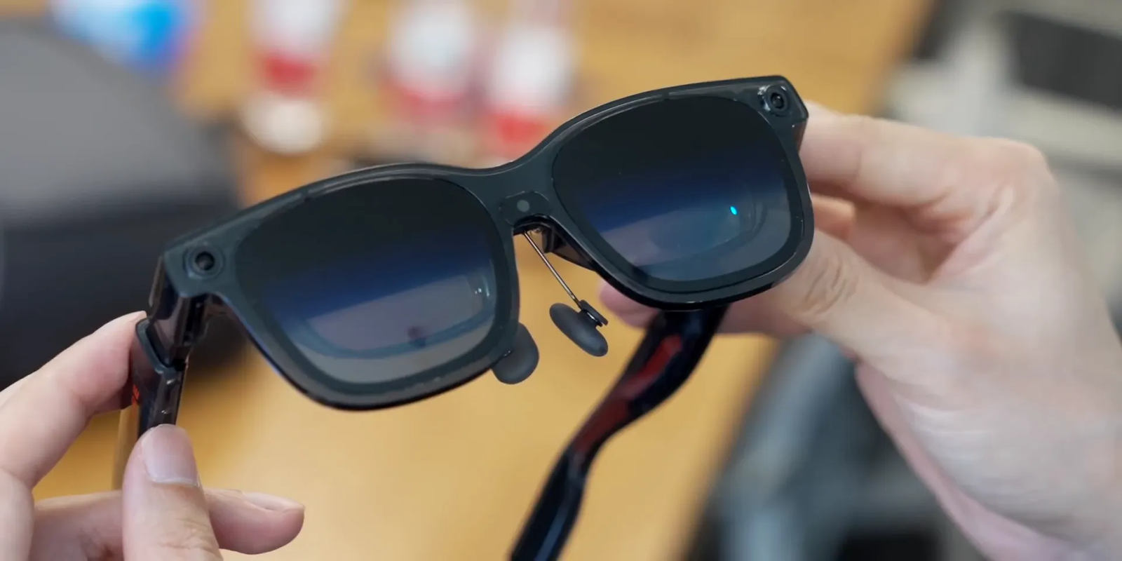 VITURE Luma Ultra triple camera system concept