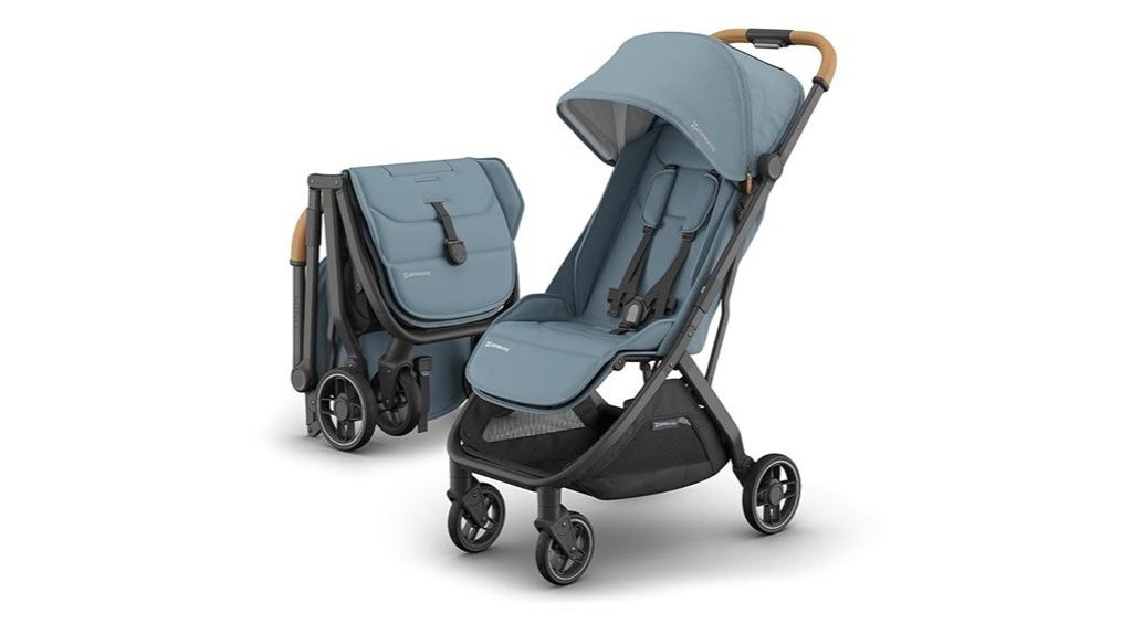 compact and stylish stroller